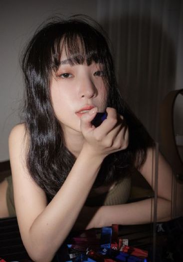 娇妻沦为民工工地公厕视频