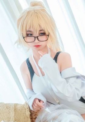 英语课代表趴着让我桶免费放