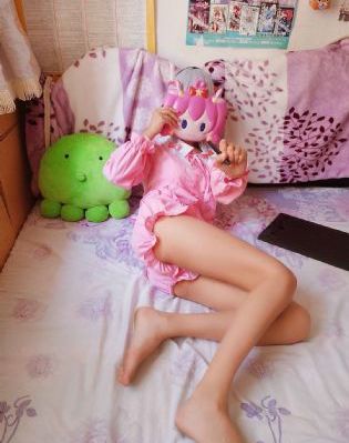 美女无遮挡撒尿