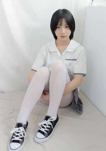 你比星光更美丽