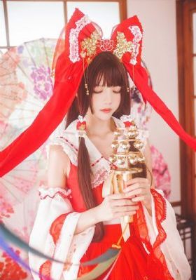 美丽小蜜桃4美国伦理