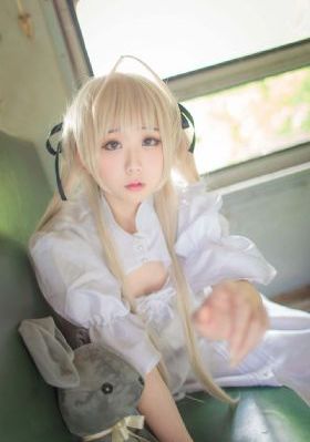 情事莫妮卡贝鲁奇