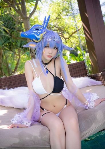 自宅警备员1～8集樱花漫画
